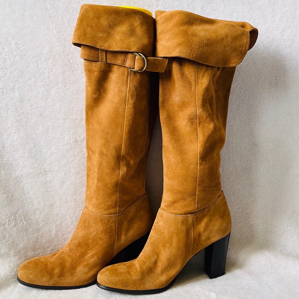 Jacqueline Ferrar Suede Boots
